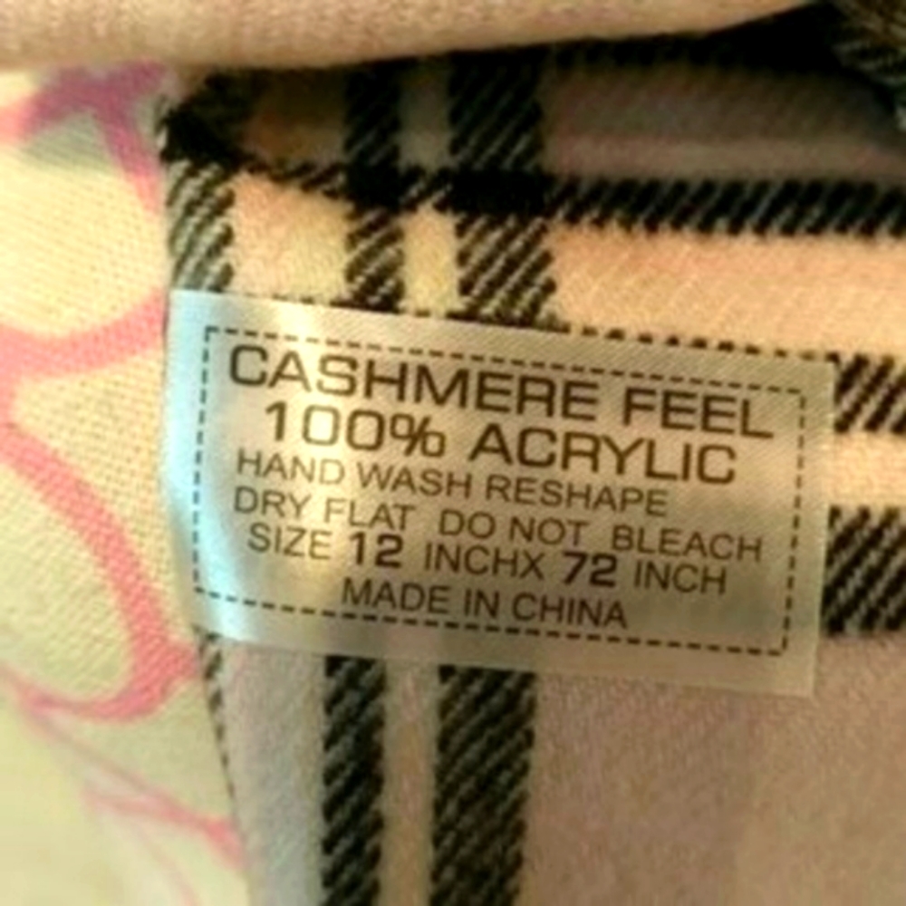 Cashmere feel Scarf pink black white NEW - Picture 3 of 5